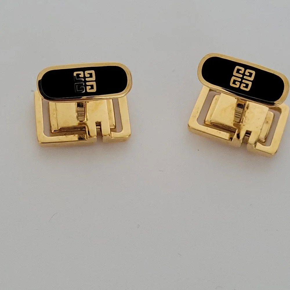 Givenchy vintage cufflinks